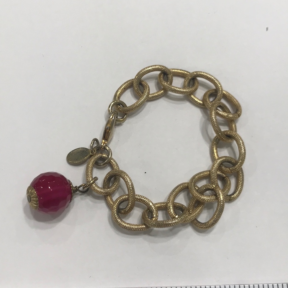 Molly beads gold bracelet magenta bead accent